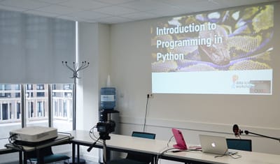 Hybrid training: Introduction to Programming in Python